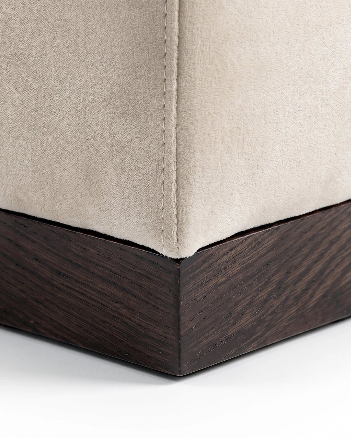 Sintra Rest™ Daybed Sofa | Porcelain Velvet