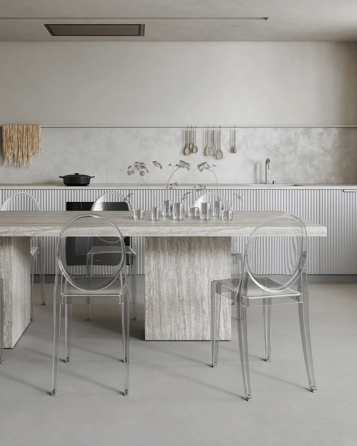 Spectra 05™ side chair | clear polycarbonate - dining chairs 05 | madorne