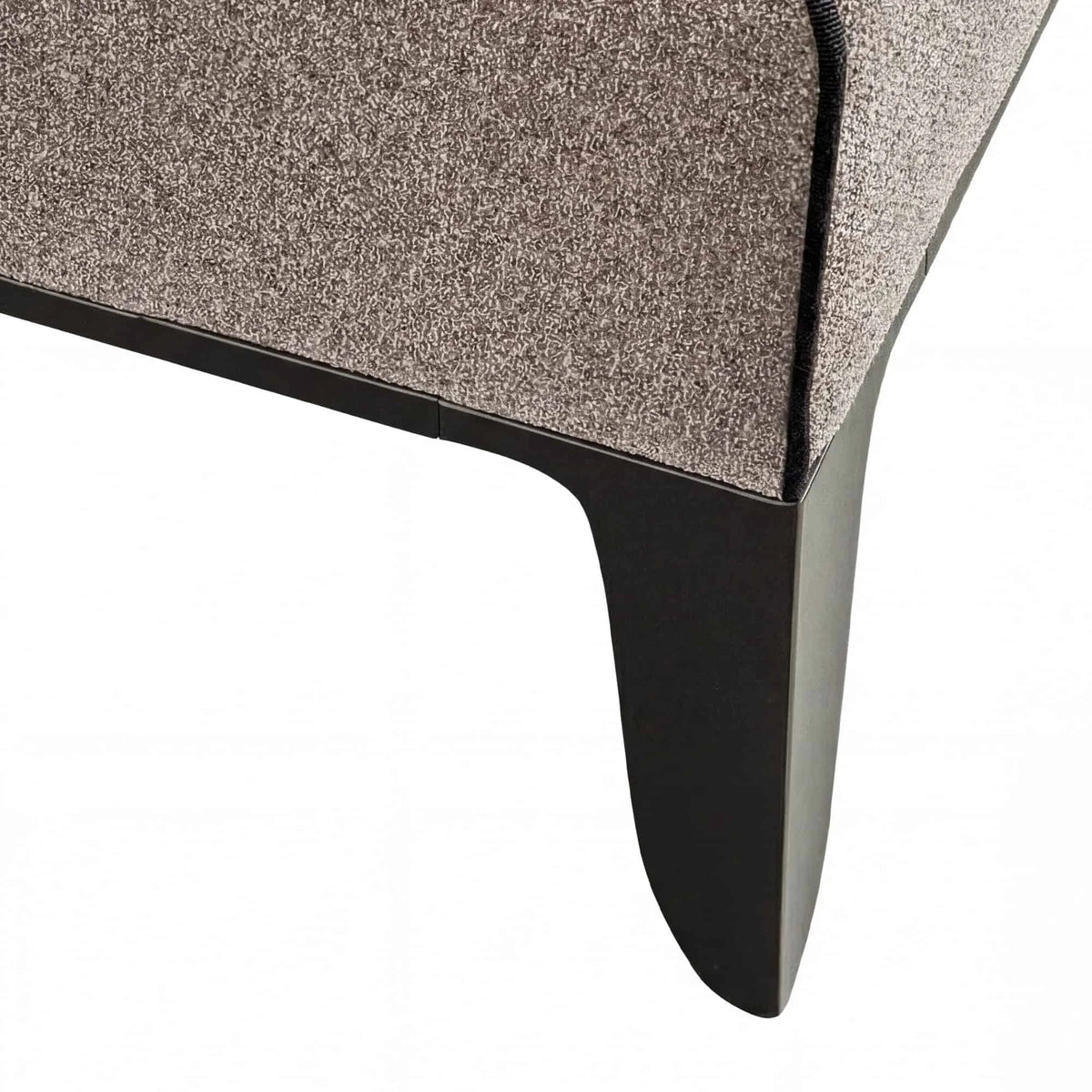 Tailor 20 Upholstered Bed Frame – detail view 8