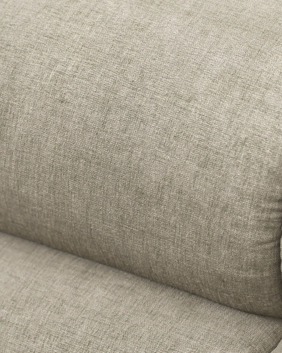 Tuft 05™ armless module | channel tufting - modules 05 | designer modular sofa element | madorne