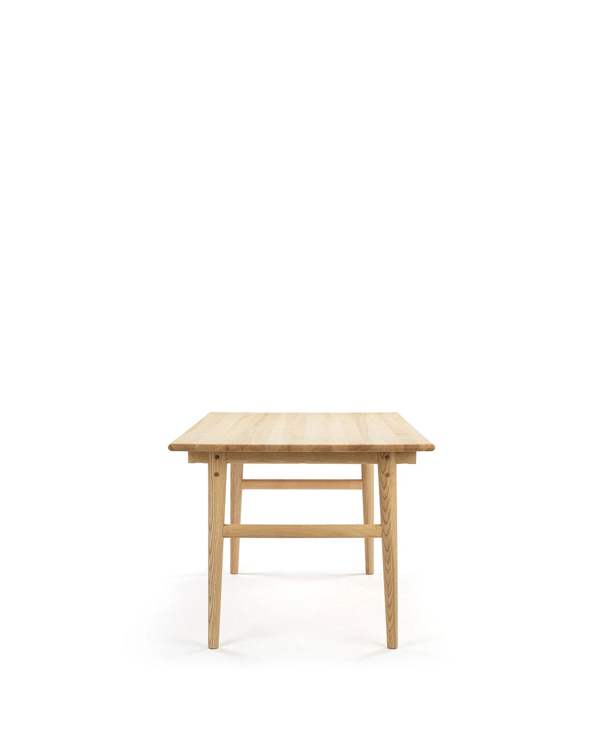 Wegna™ dining table | solid fsc certified ash wood - tables ch327 table-inspired | madorne